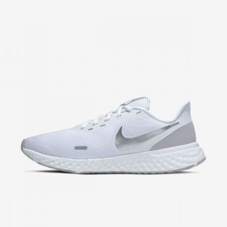 Nike Shoes Revolution 5 | White / Pure Platinum / Wolf Grey
