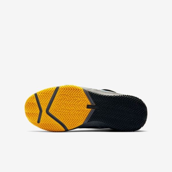 Nike Shoes LeBron Soldier 13 FlyEase | Black / Gunsmoke / University Gold
