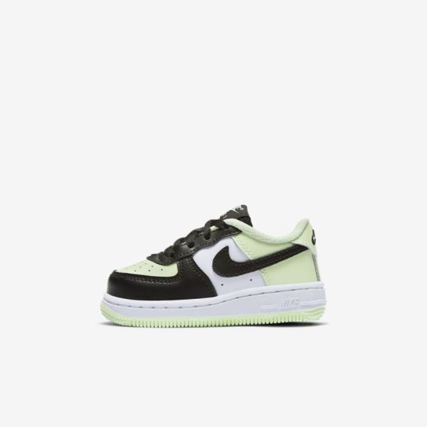 Nike Shoes Force 1 Low | Barely Volt / White / Black