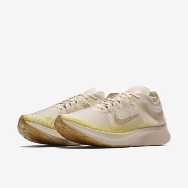 Nike Shoes Zoom Fly SP Fast | Light Orewood Brown / Bright Cactus / Elemental Gold