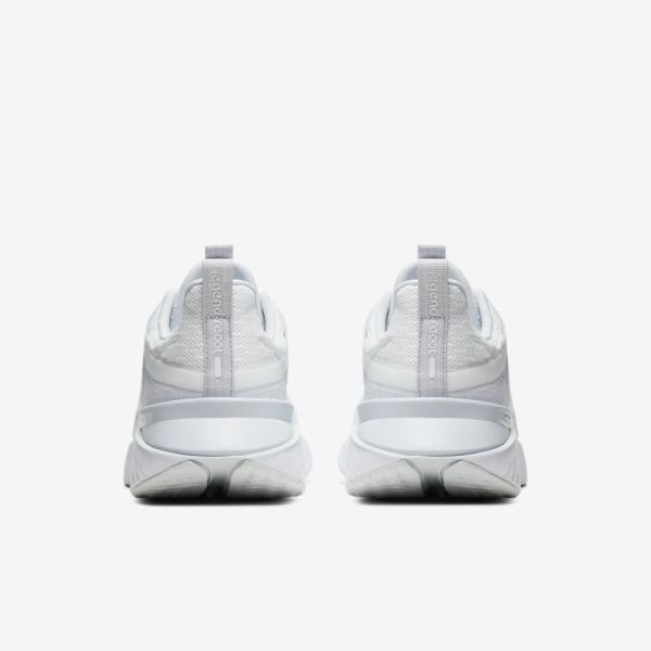 Nike Shoes Legend React 2 | White / Pure Platinum
